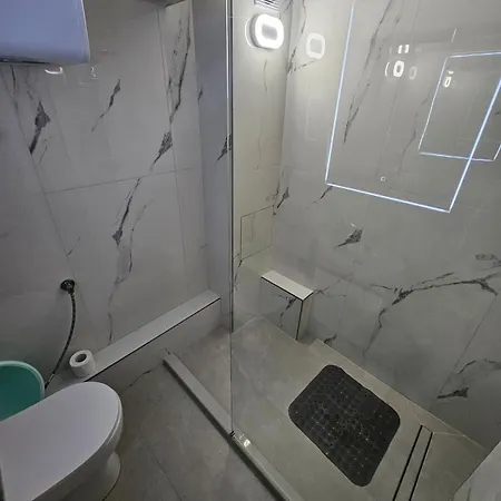 Treti Mart North Apartment Primorsko